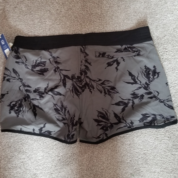 NWT Tentree Womens Shore Short - Picture 2 of 6